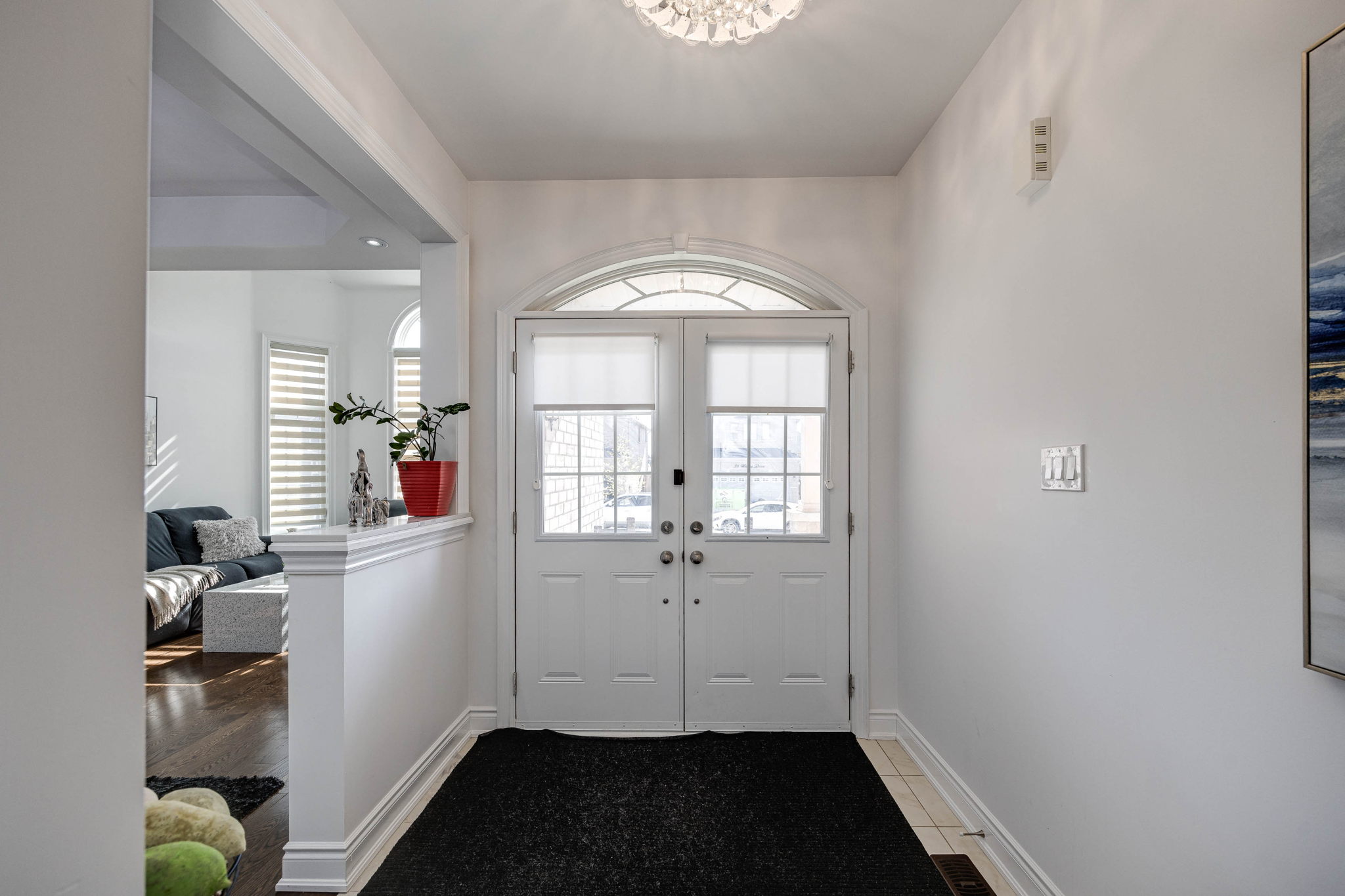 Bradford West Gwillimbury property showcase — delivered property photograph 9