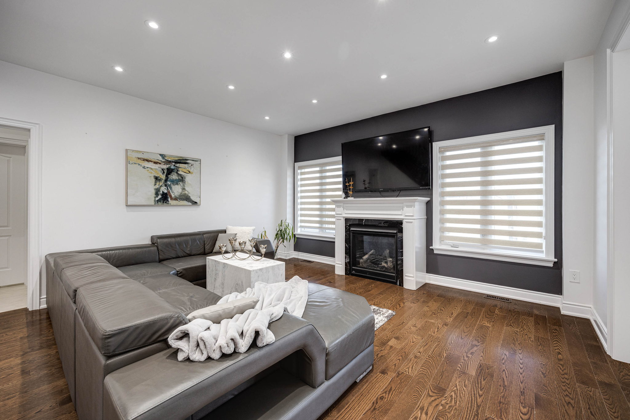 Bradford West Gwillimbury property showcase — delivered property photograph 13