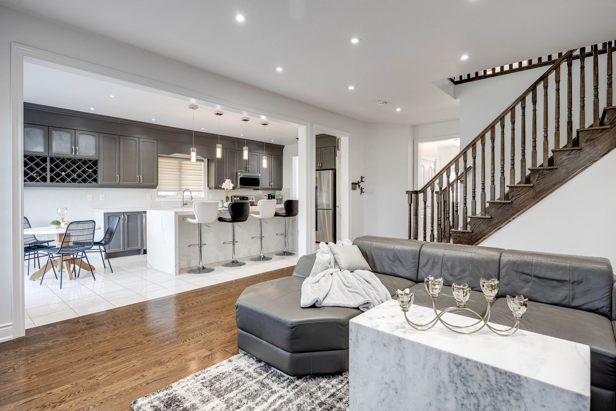 Bradford West Gwillimbury property showcase — delivered property photograph 15