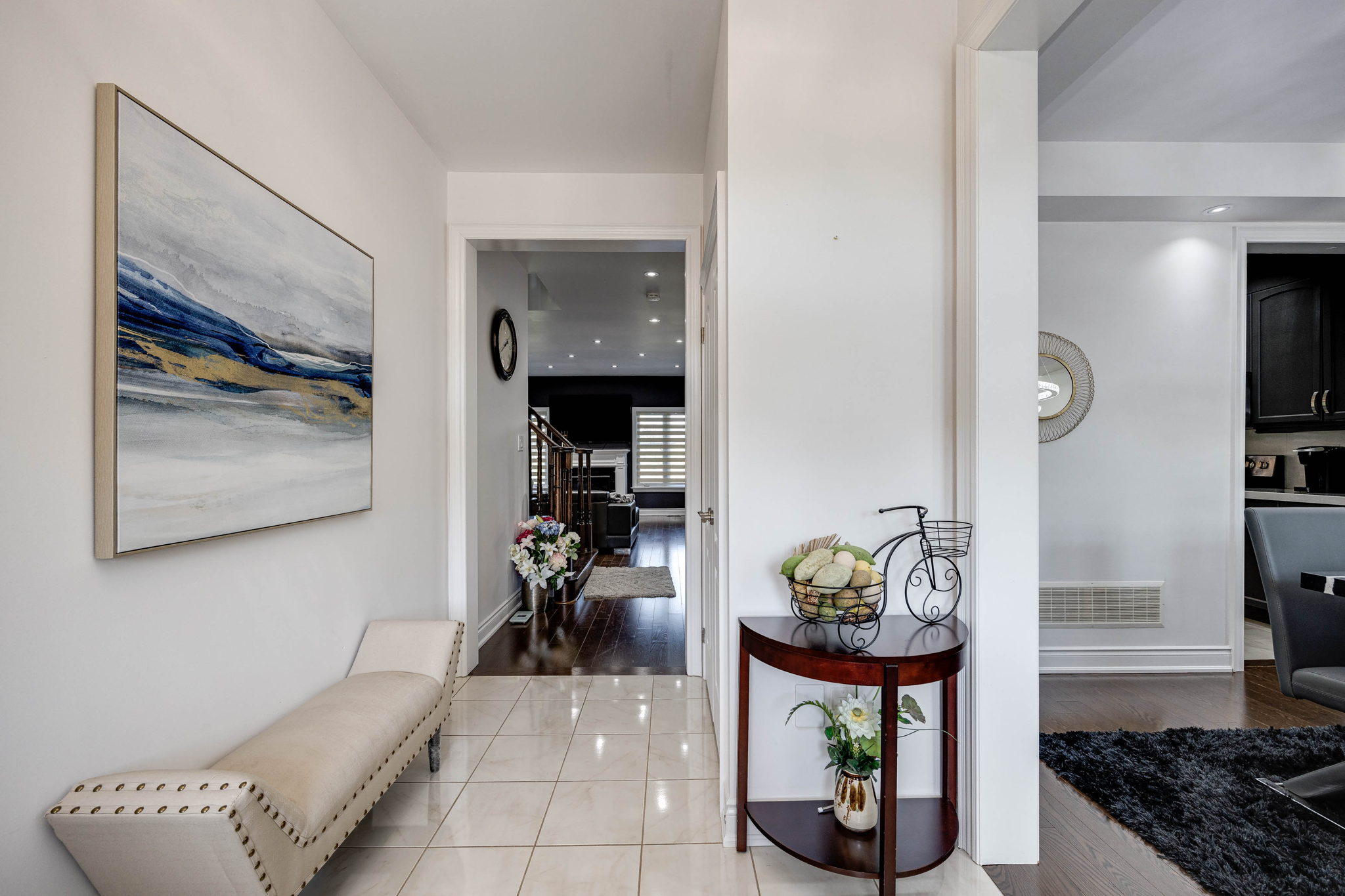 Bradford West Gwillimbury property showcase — delivered property photograph 4