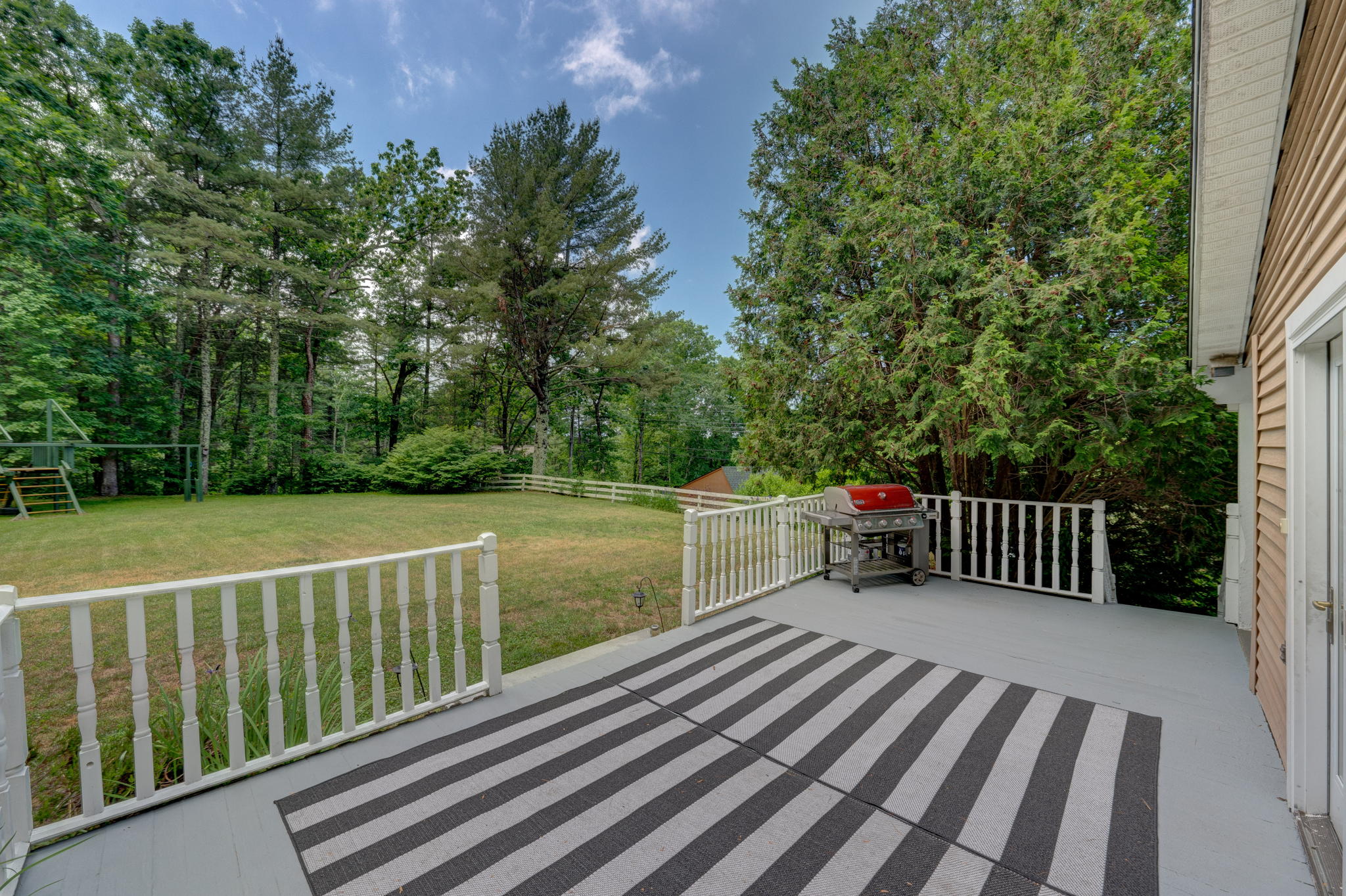 41 Wilson Rd, Voluntown, CT 06384 Ed McCullough Photography