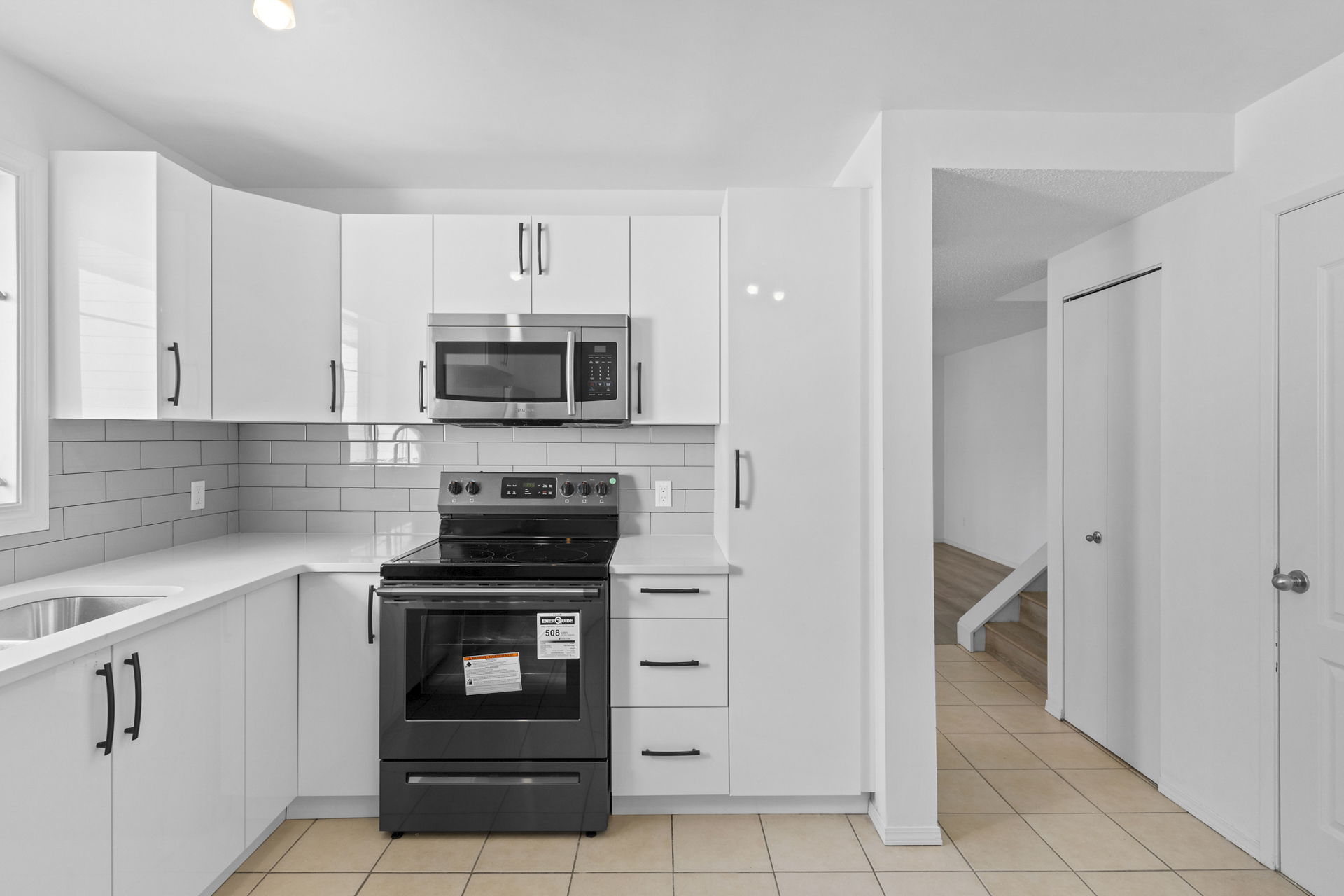 41 Woodvale Village NW-QuikSell-11