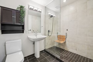 Acoma St 206-S1410-031.jpg