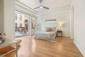 - 410 Acoma St 206-S0203-1-020.jpg