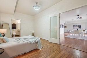 - 410 Acoma St 206-S0203-1-028.jpg