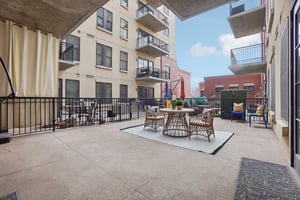 - 410 Acoma St 206-S0203-1-032.jpg