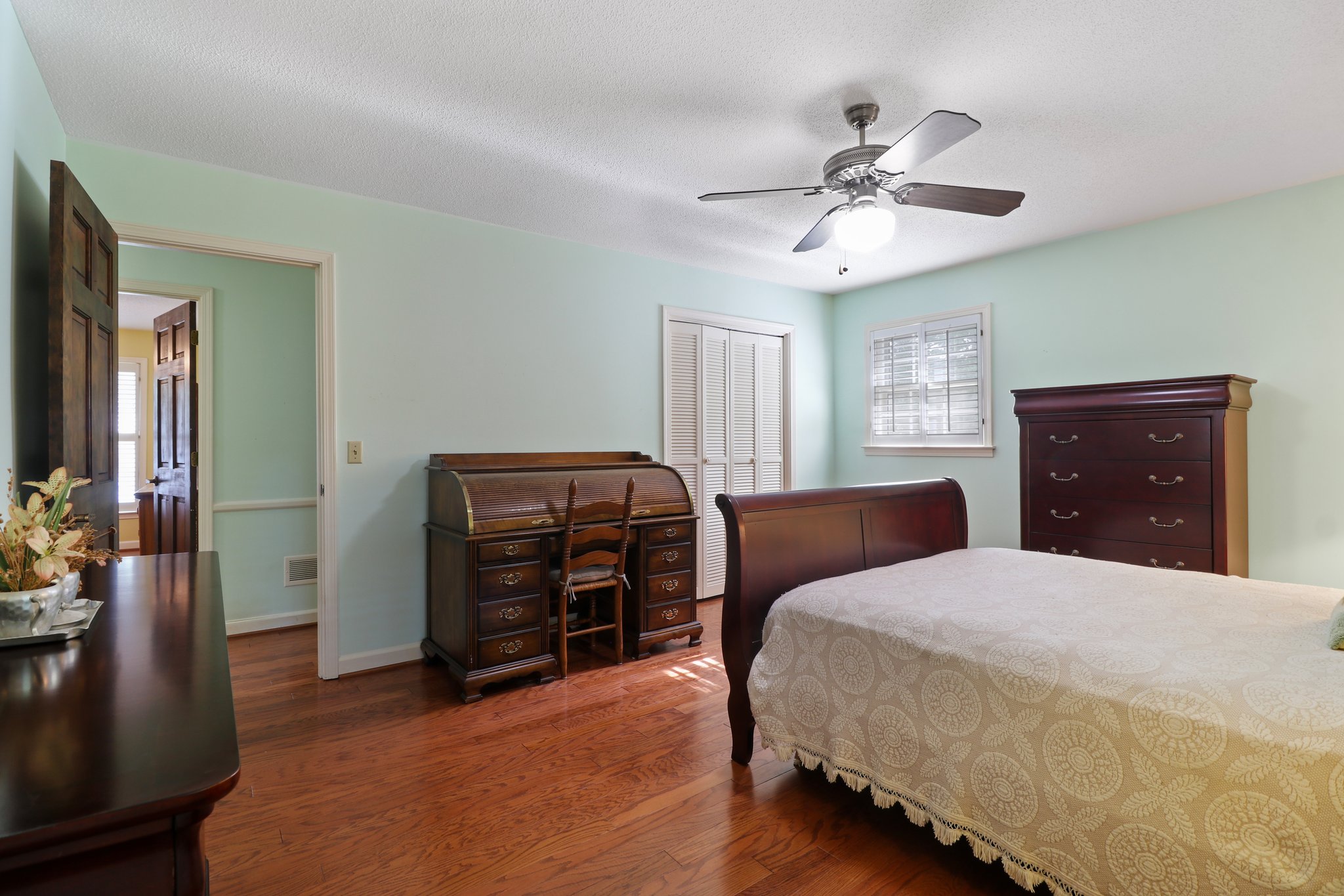 Beechwood Dr-S3007-029.jpg