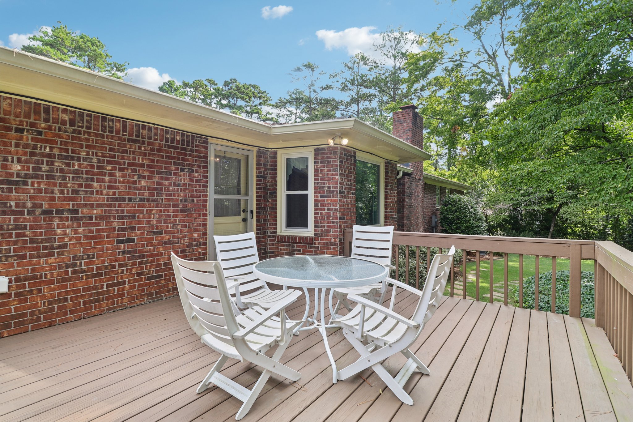 Beechwood Dr-S3007-036.jpg