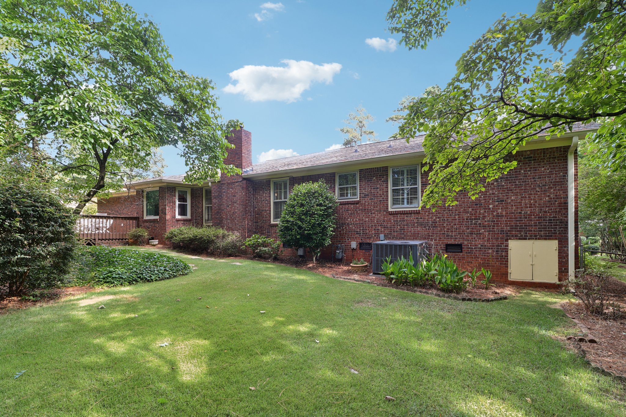 Beechwood Dr-S3007-039.jpg