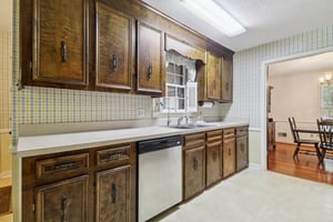Beechwood Dr-S3007-015.jpg