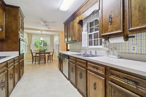 Beechwood Dr-S3007-018.jpg