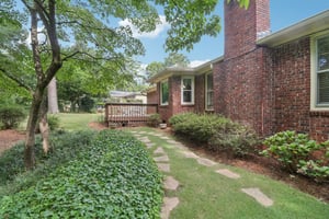 Beechwood Dr-S3007-040.jpg