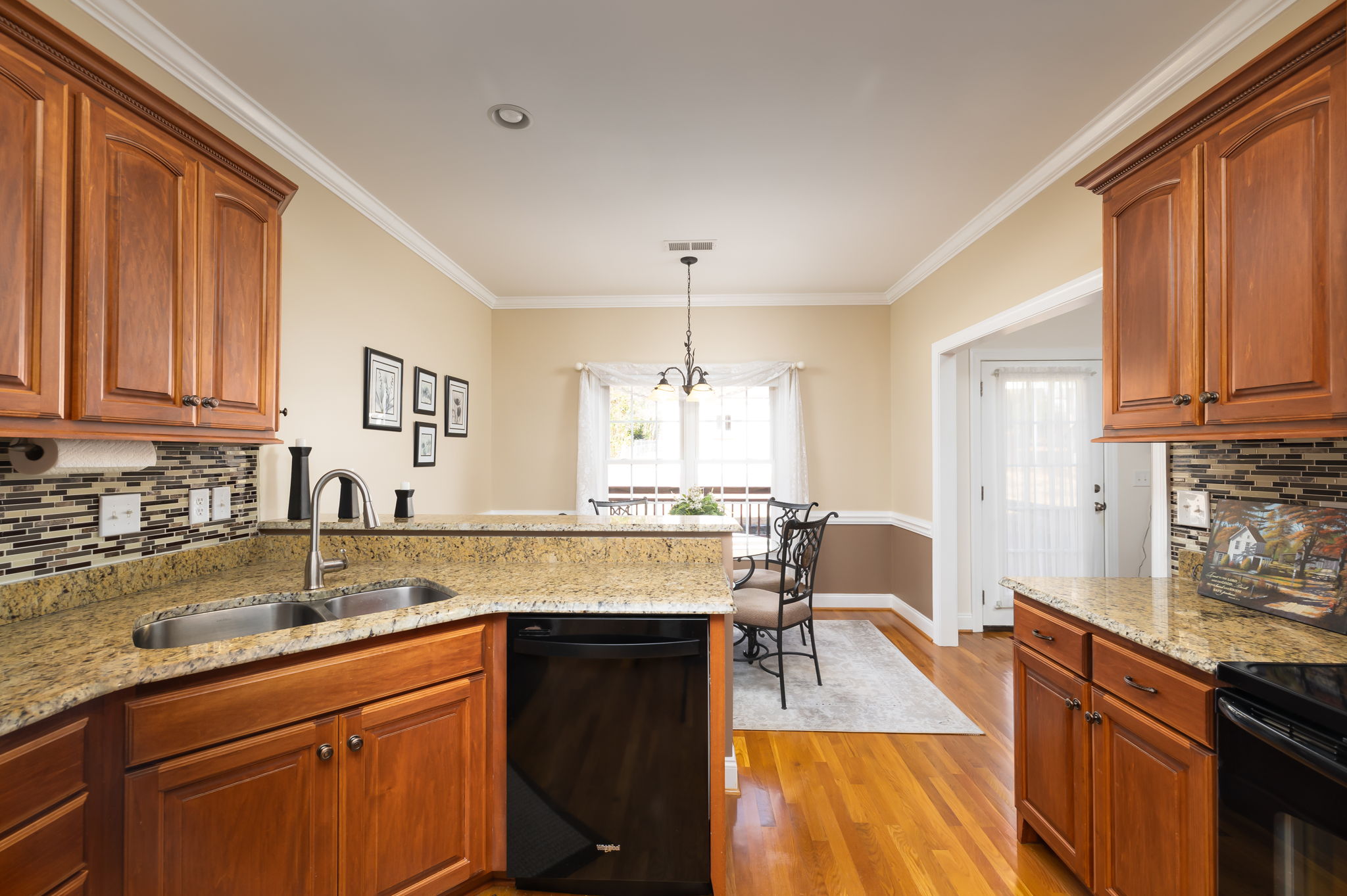 410 Cassandra Rd-16