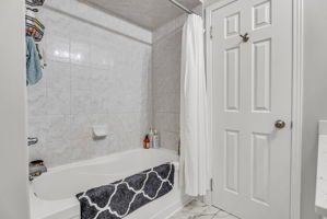  Photo 38