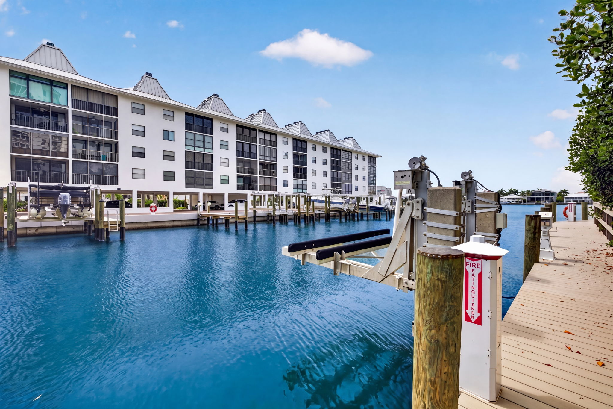 Dock 2 of 3 - Advance Edit