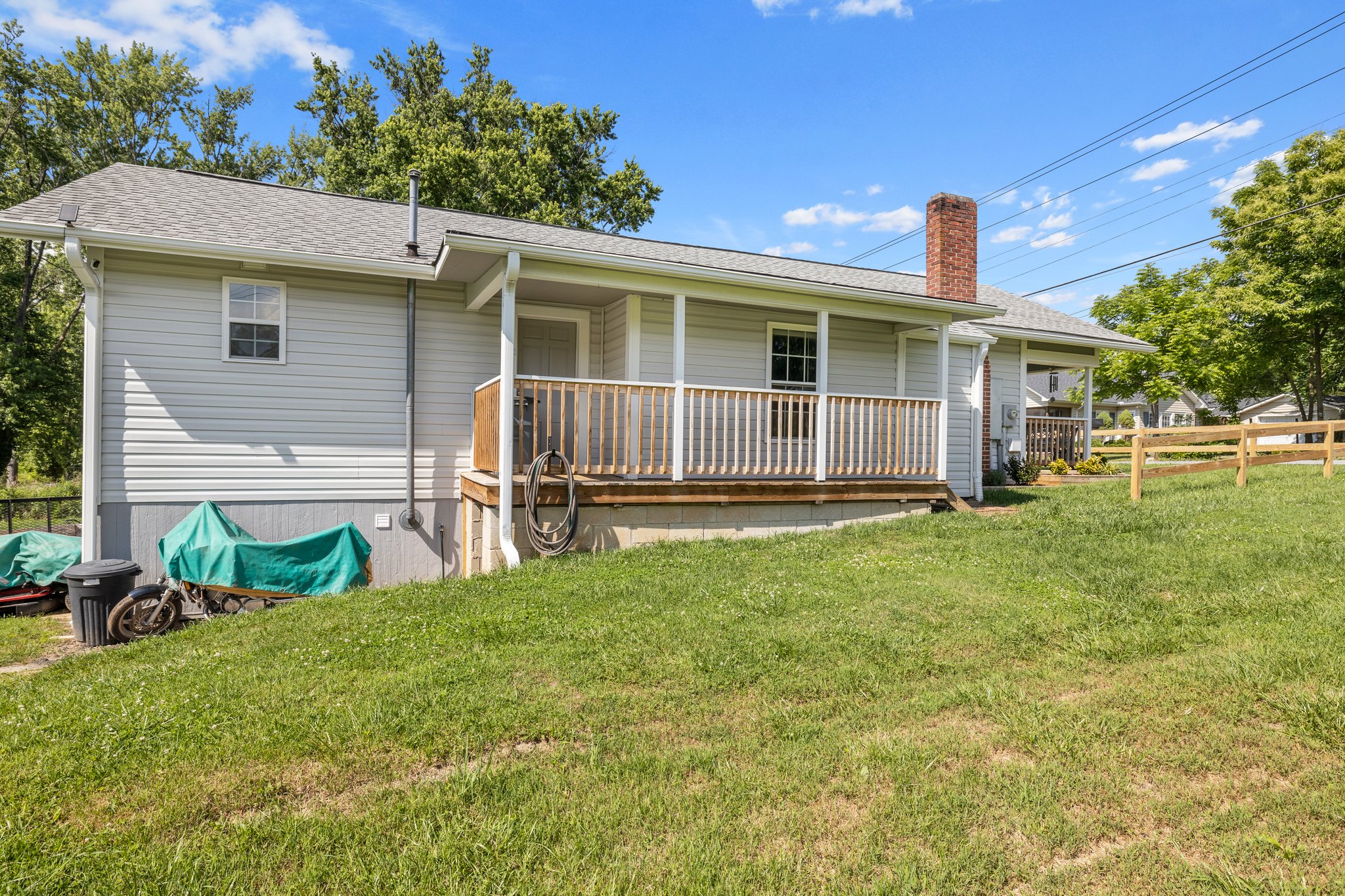 410 Glover St, Hendersonville, NC 28792, USA Photo 35