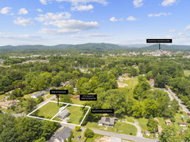 410 Glover St, Hendersonville, NC 28792, USA Photo 1