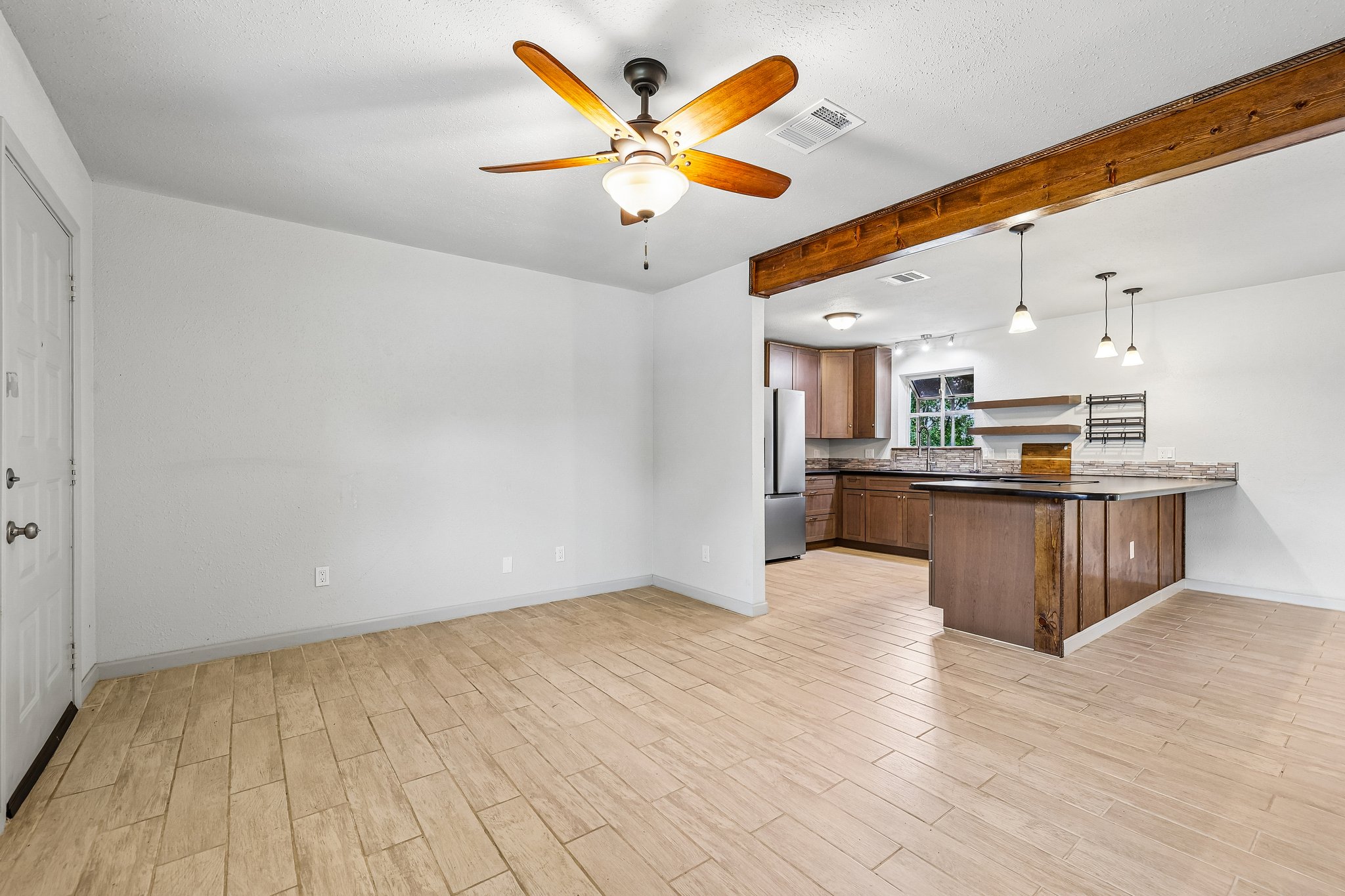 Magnolia St-S1507-006.jpg