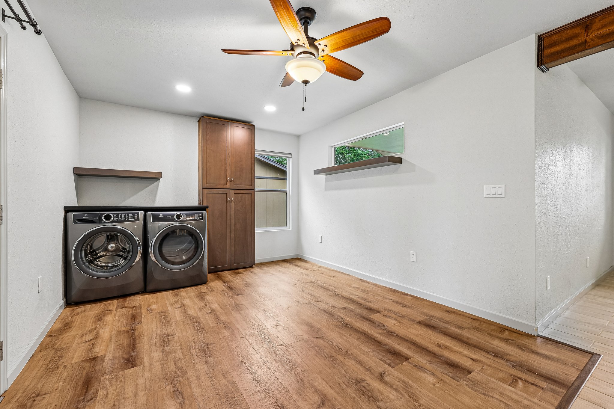 Magnolia St-S1507-013.jpg