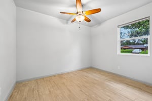 Magnolia St-S1507-023.jpg