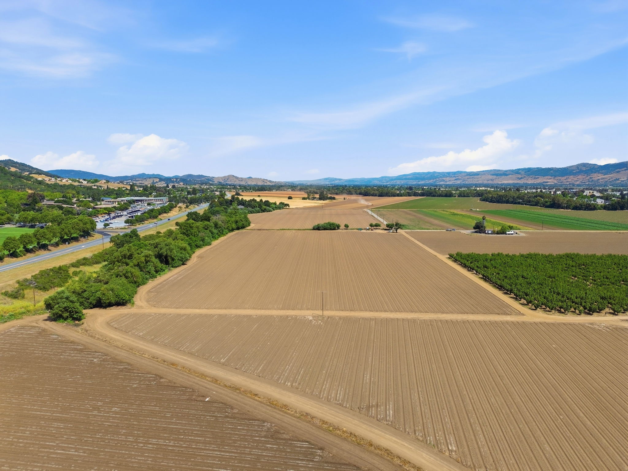 005_F8_AERIAL_410 Mesa Rd