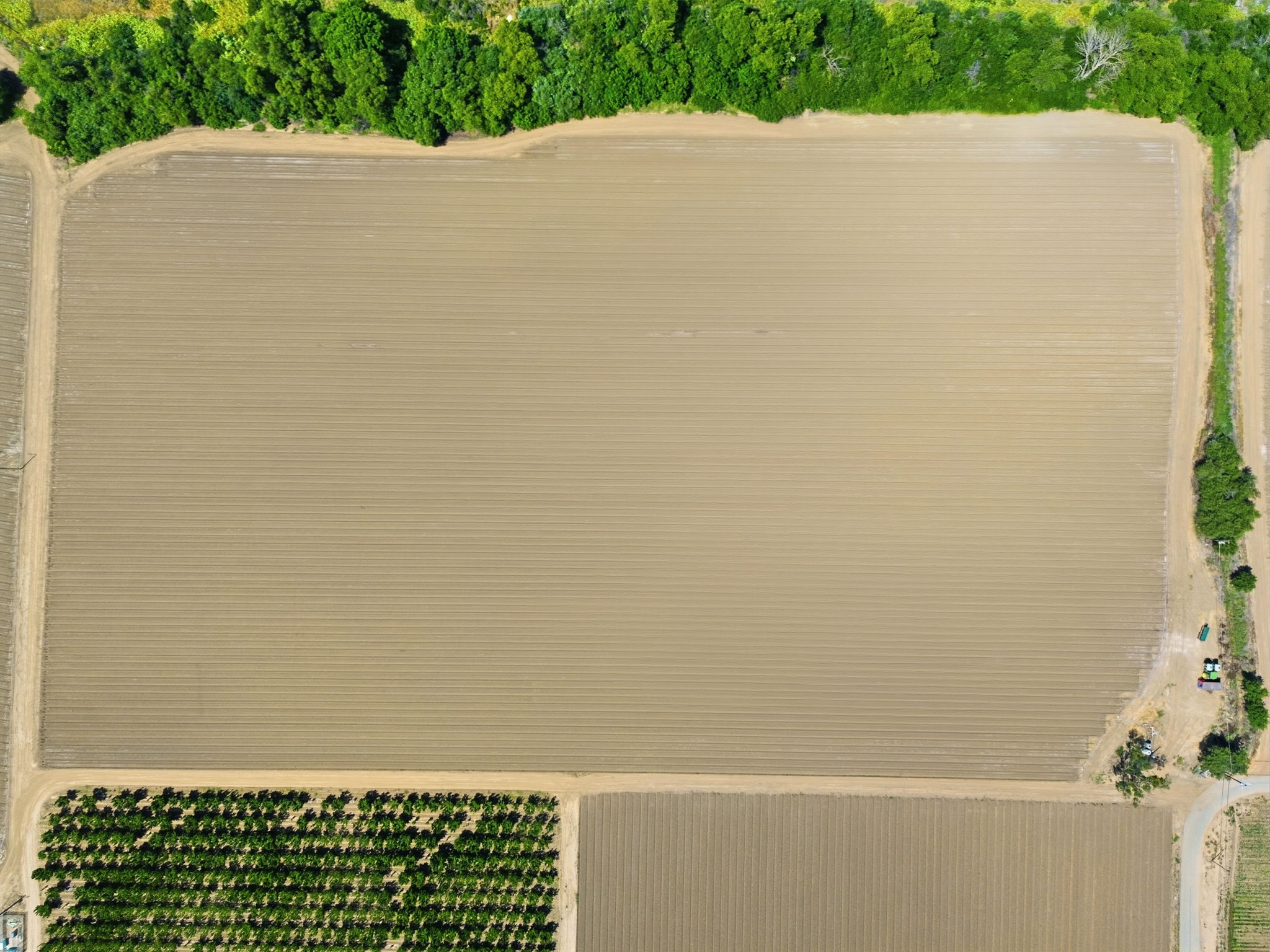 010_F8_AERIAL_410 Mesa Rd