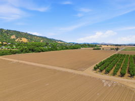 001_F8_AERIAL_410 Mesa Rd