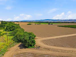 007_F8_AERIAL_410 Mesa Rd