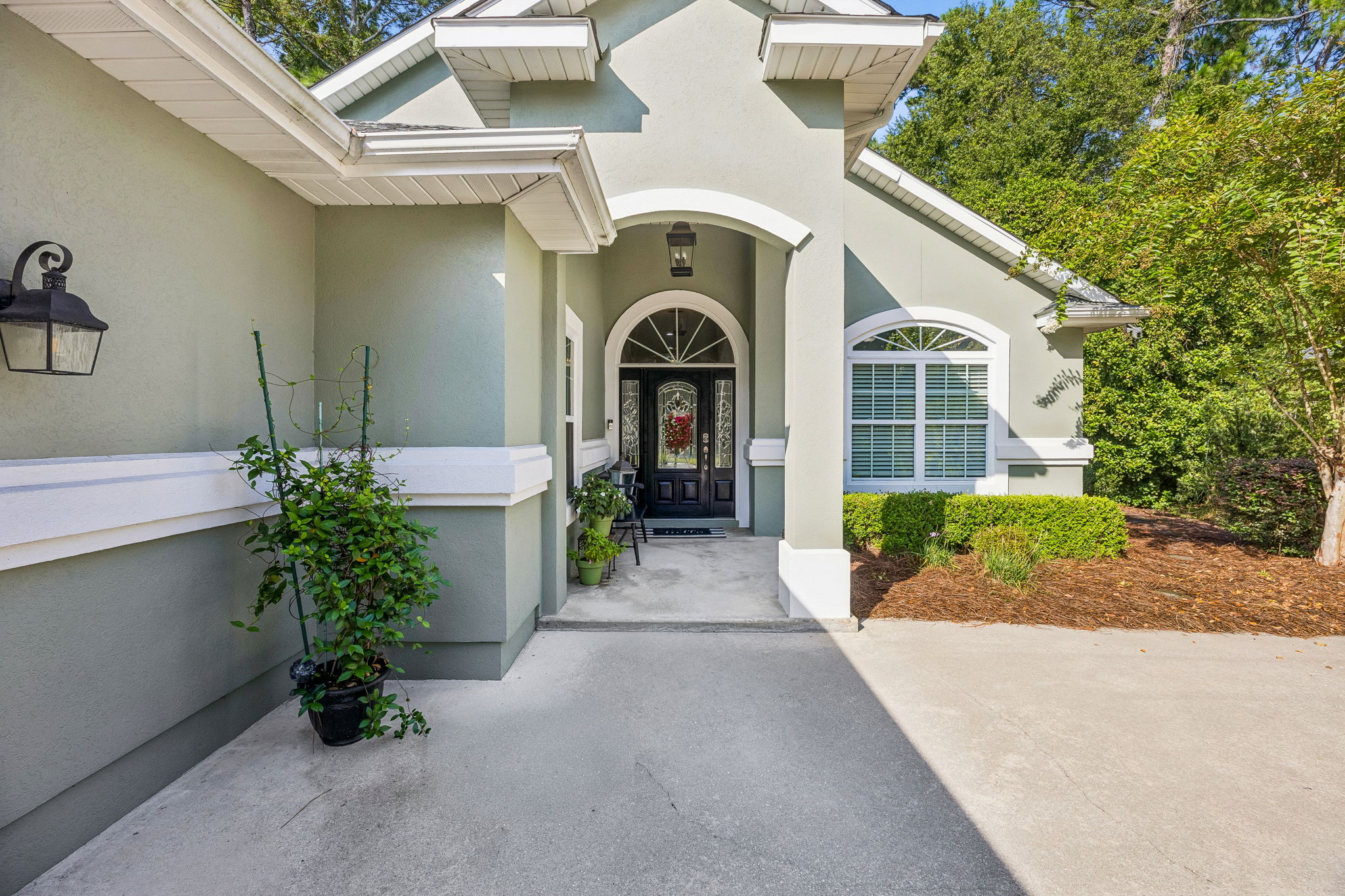 Front Entry Detail