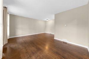 410 N Shore Dr, Mundelein, IL 60060_002