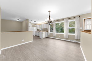 410 N Shore Dr, Mundelein, IL 60060_004