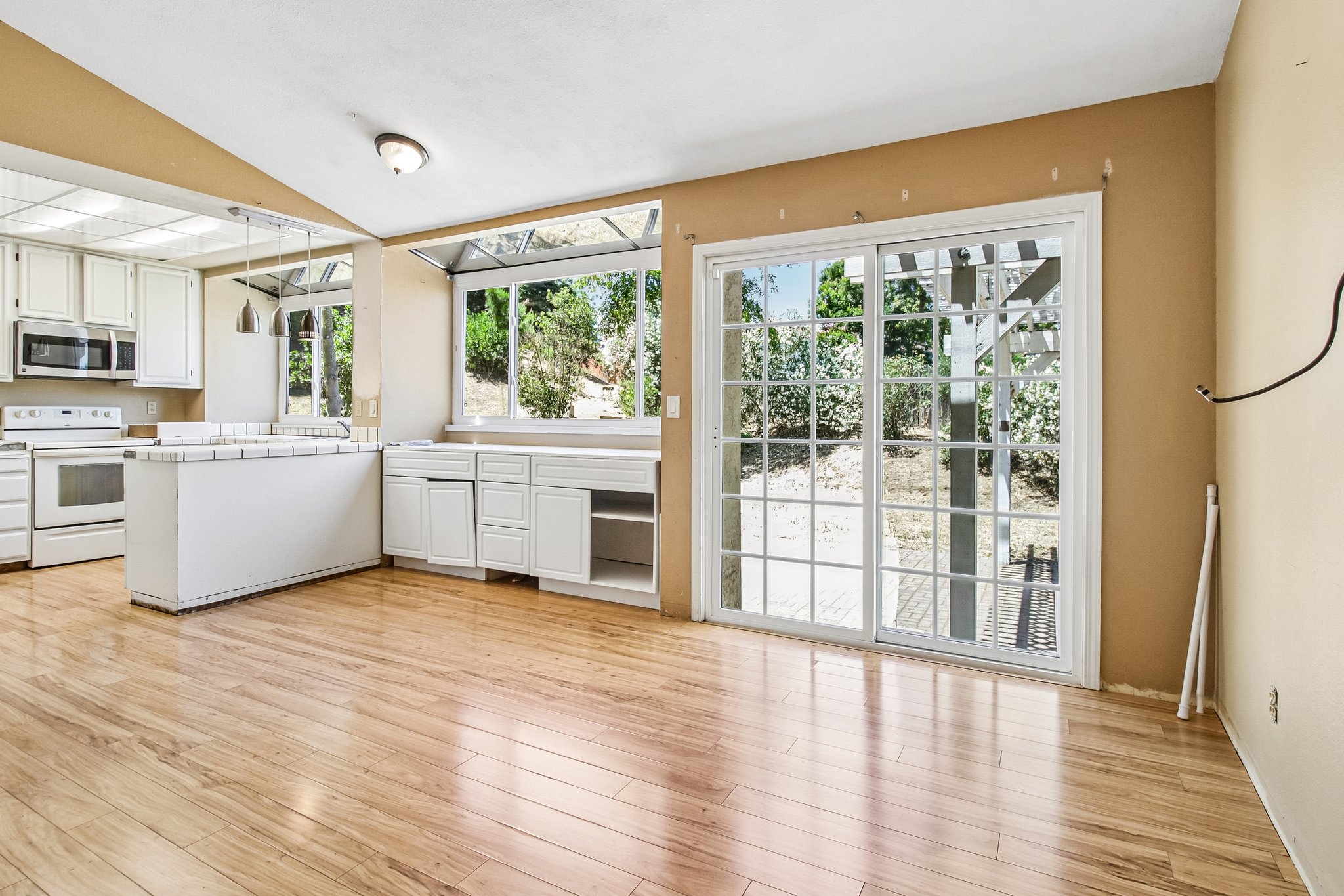 Oak Breeze Ct-S2606-016.jpg