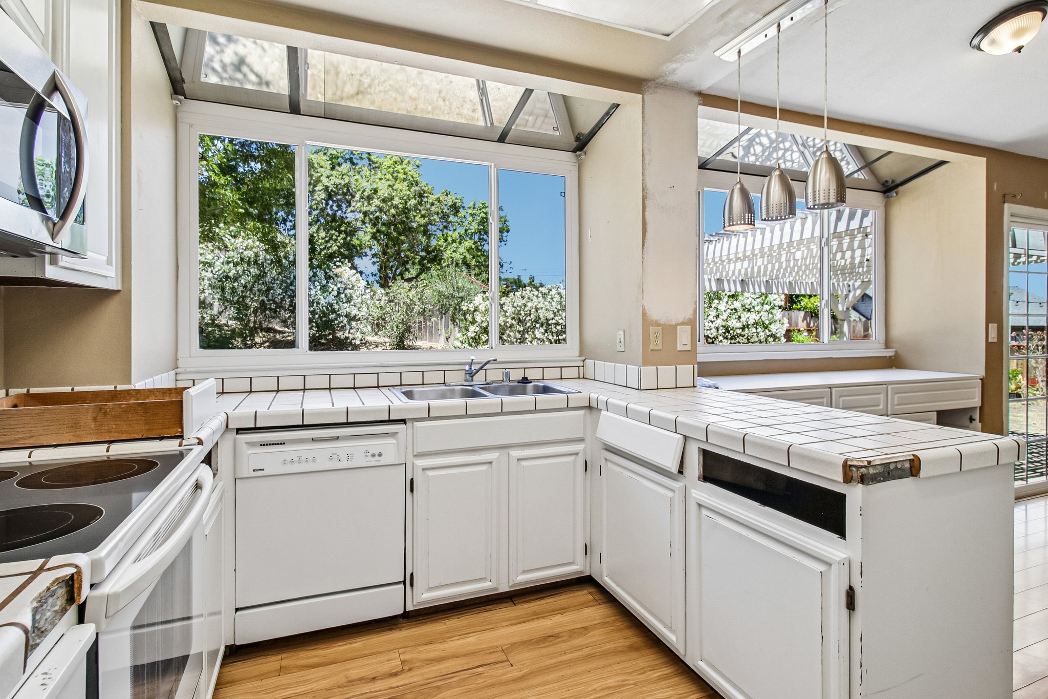 Oak Breeze Ct-S2606-023.jpg