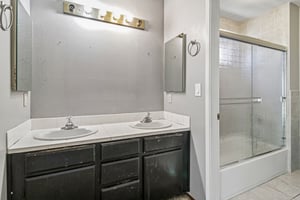 Oak Breeze Ct-S2606-031.jpg