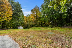 410 River Rd, Weare, NH 03281, USA Photo 6