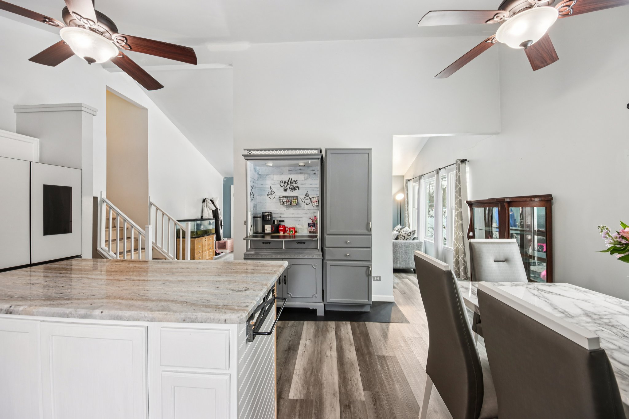 Riverside Dr-S3101-013.jpg