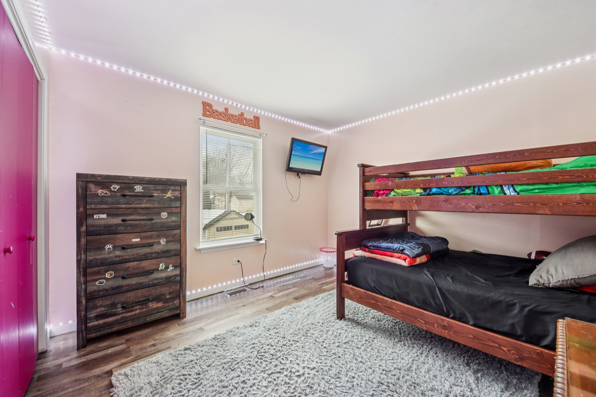 Riverside Dr-S3101-025.jpg