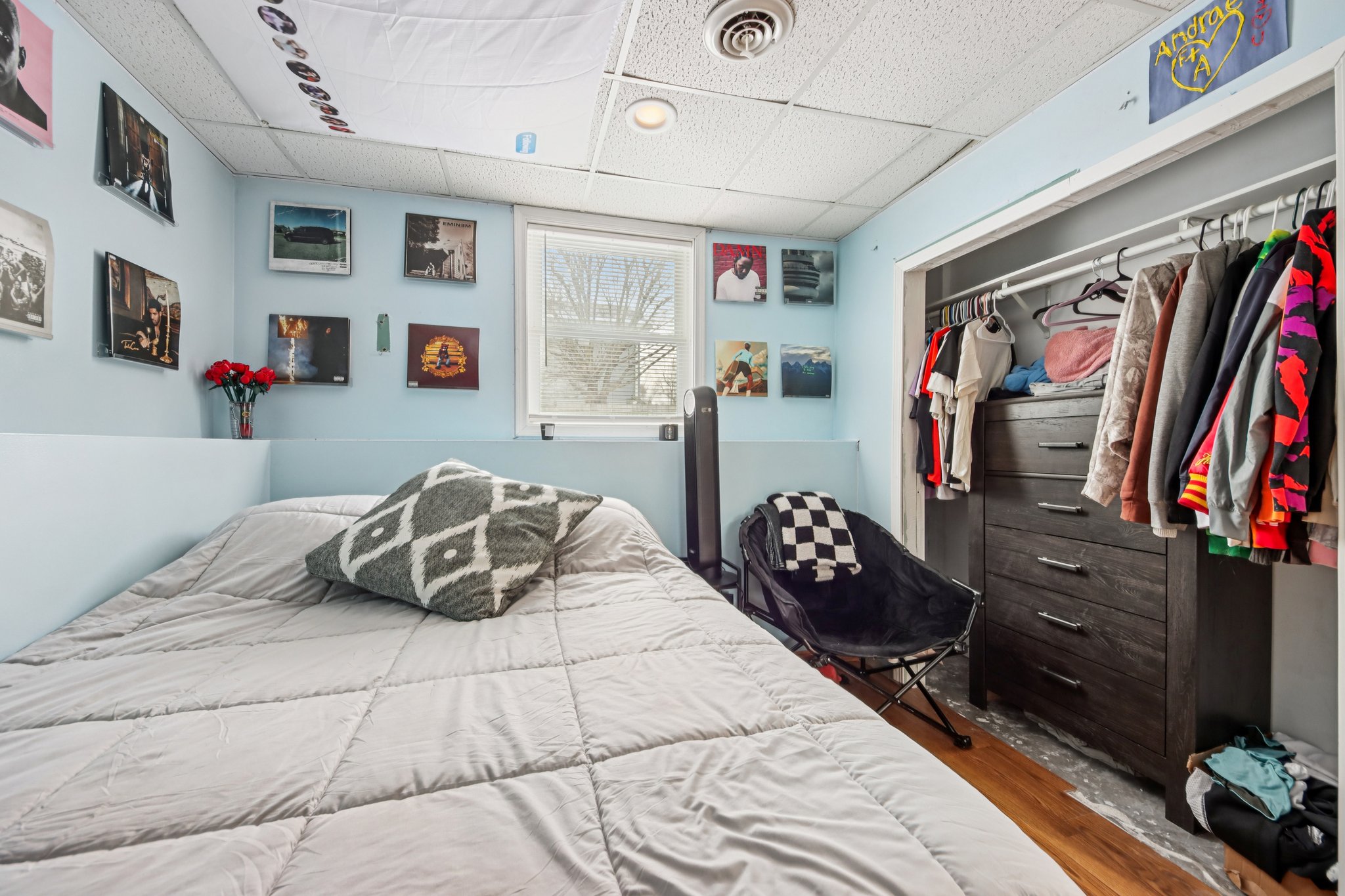 Riverside Dr-S3101-033.jpg