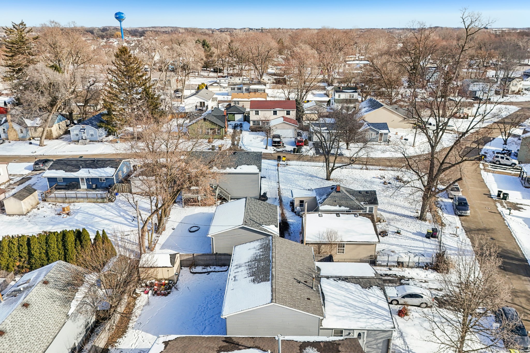 Riverside Dr-S3101-045.jpg