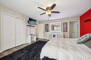 Riverside Dr-S3101-022.jpg