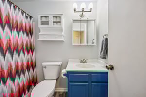 Riverside Dr-S3101-029.jpg