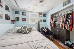 Riverside Dr-S3101-033.jpg