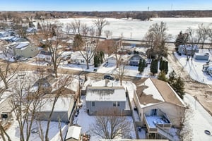 Riverside Dr-S3101-046.jpg