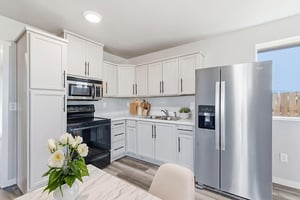 410 S Roswell Blvd-20 virtually staged.jpeg