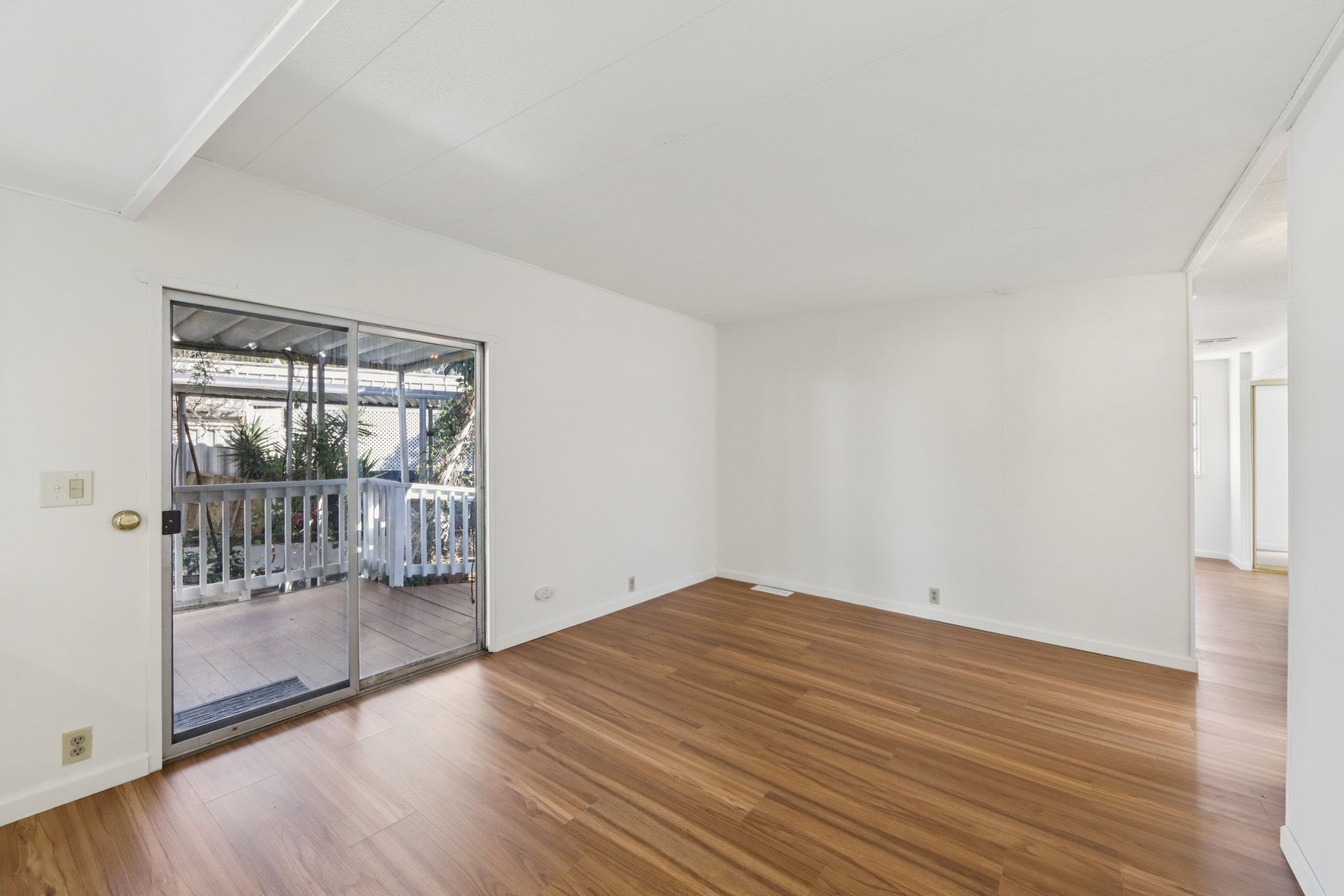 San Gabriel Dr-S2003-014.jpg