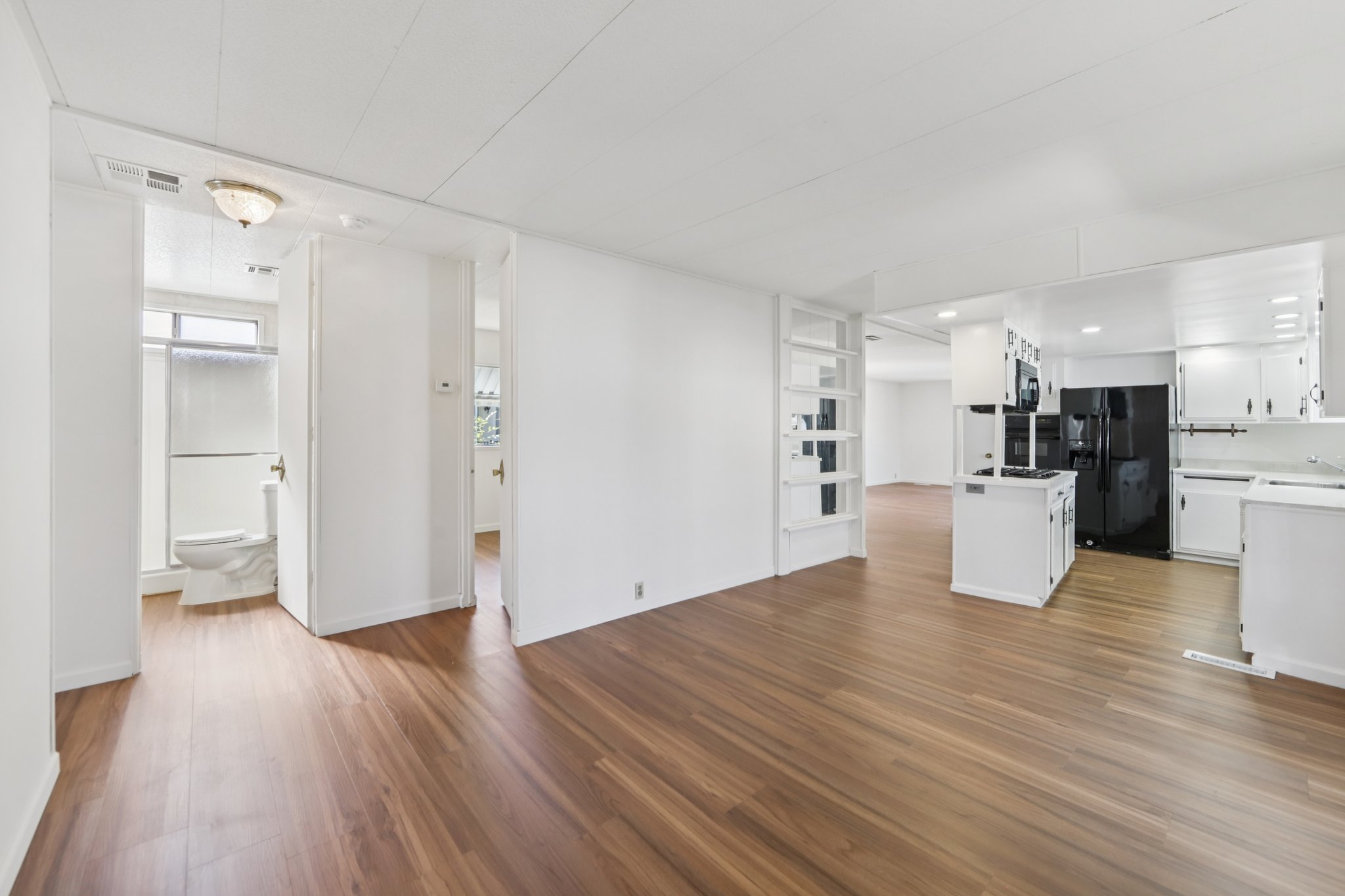 San Gabriel Dr-S2003-015.jpg