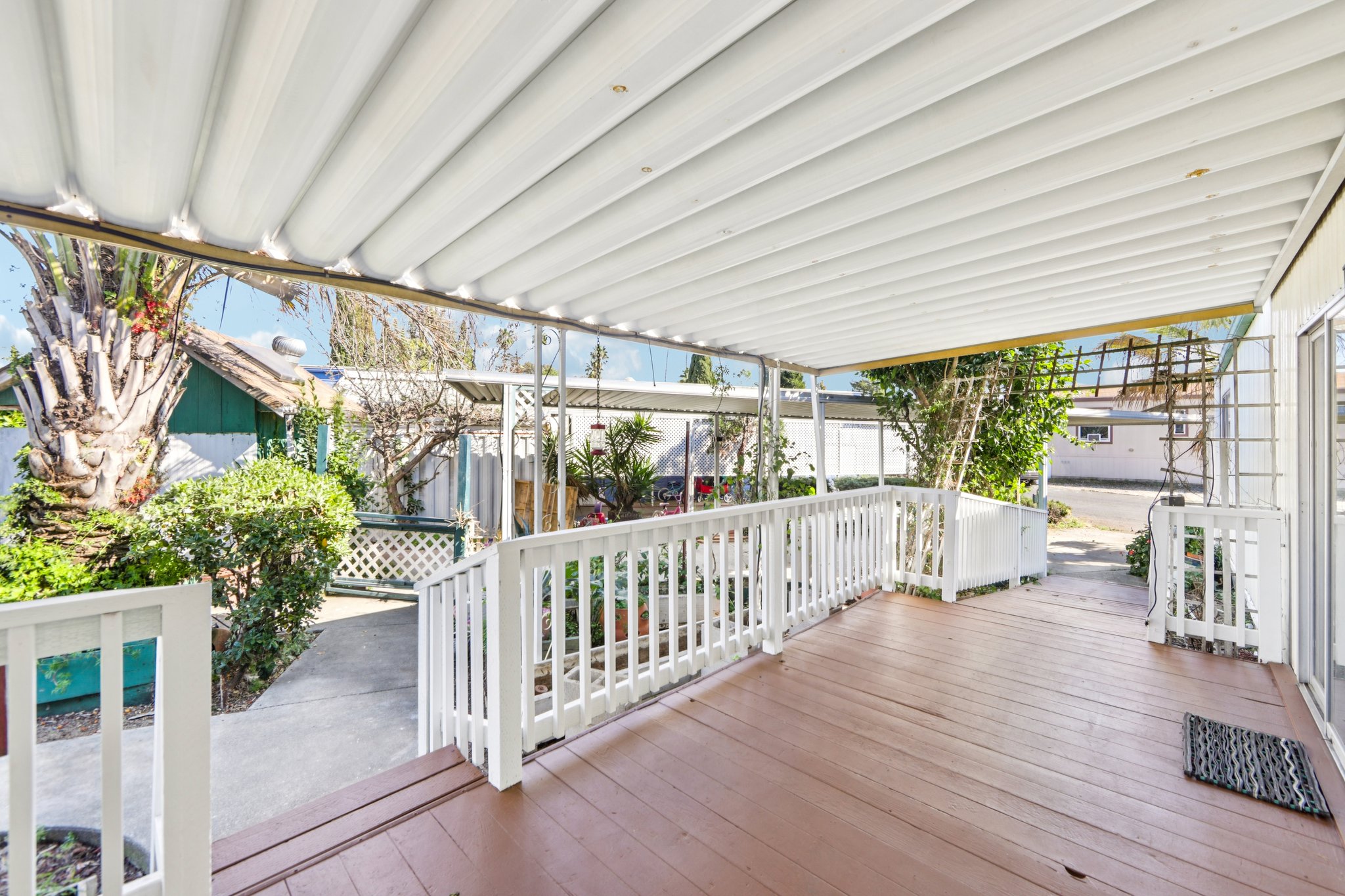 San Gabriel Dr-S2003-027.jpg