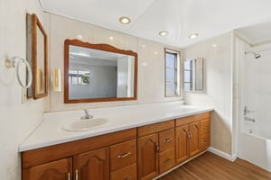 San Gabriel Dr-S2003-022.jpg