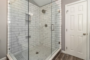 Owner's En-Suite Bath