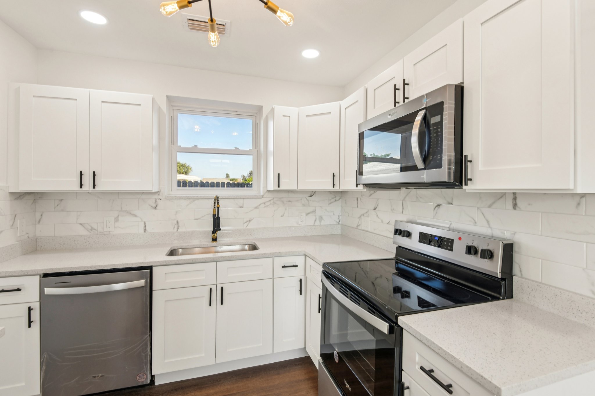 Virginia Ave-S2611-011.jpg